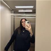 Me considero una persona muy extrovertida, estudio educación por lo tanto se me da bien dar clases